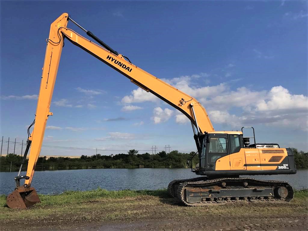 Long Boom Excavator 1