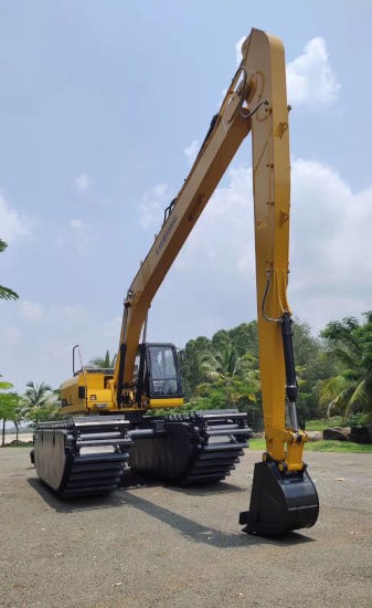 Long Boom Excavator